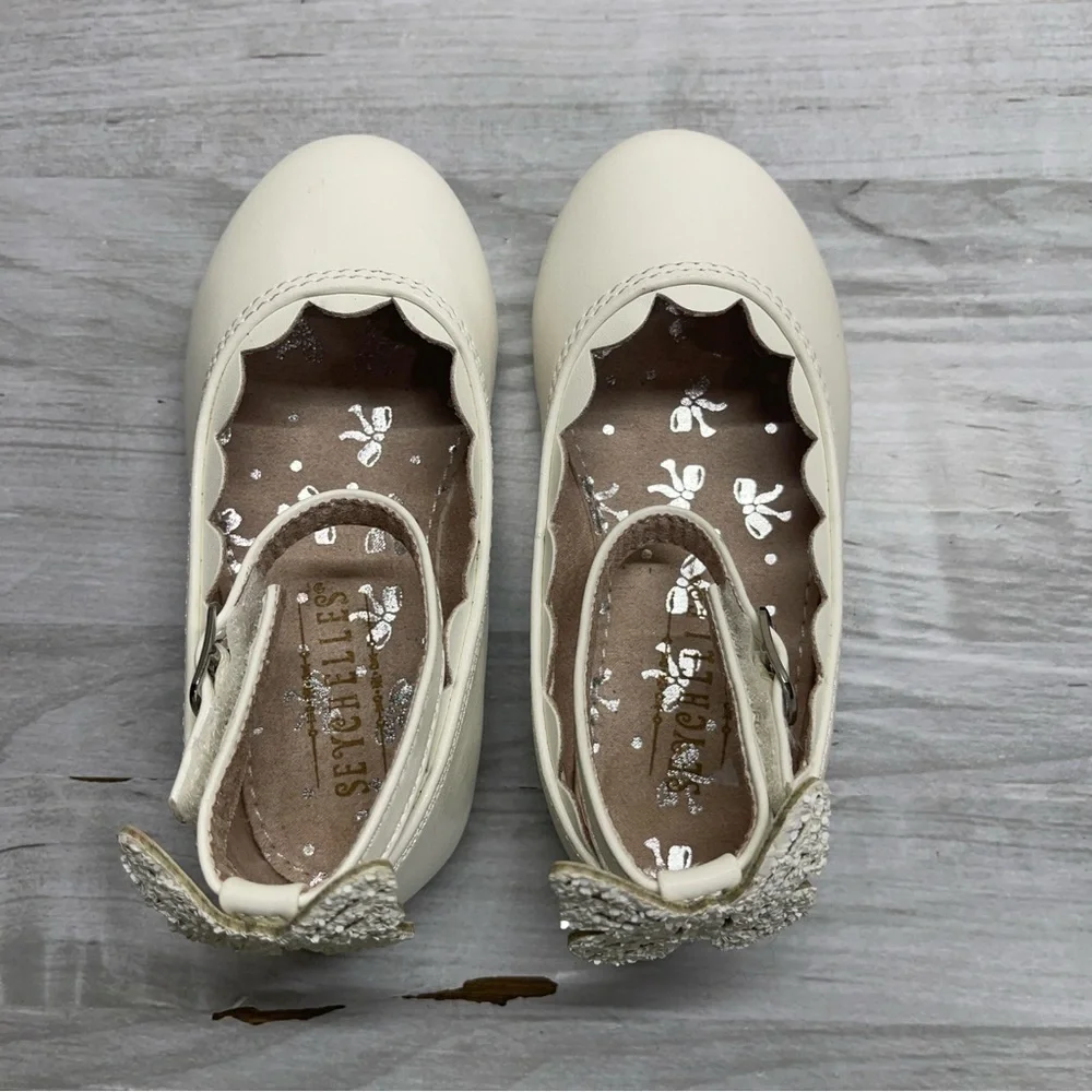 Seychelles White Toddler Girls Butterfly Strap Flats Size 6